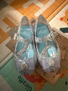 Mini Melissa Silver Glitter Elsa Mary Jane Flats with Snowflake Accent
